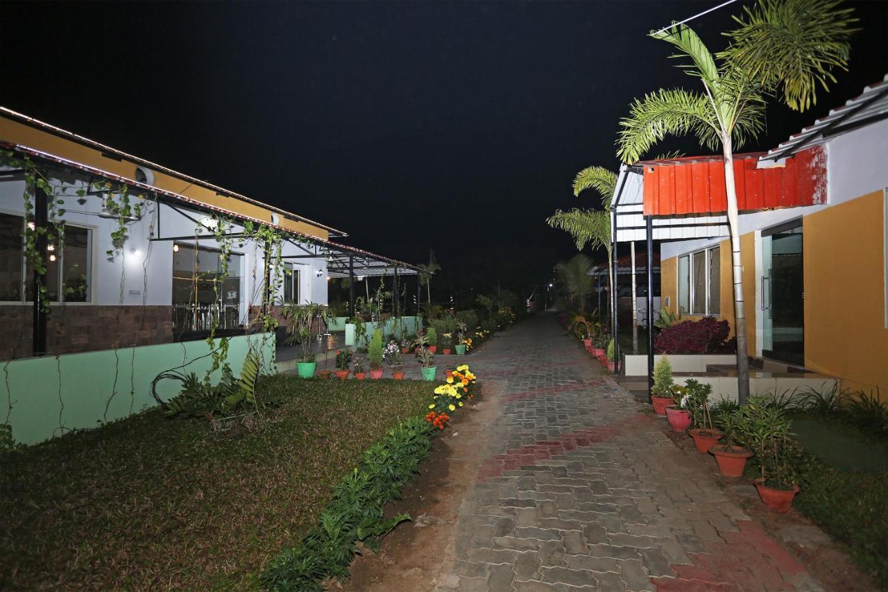 Hotel Oyo 26670 The Ranch Puri Exterior foto